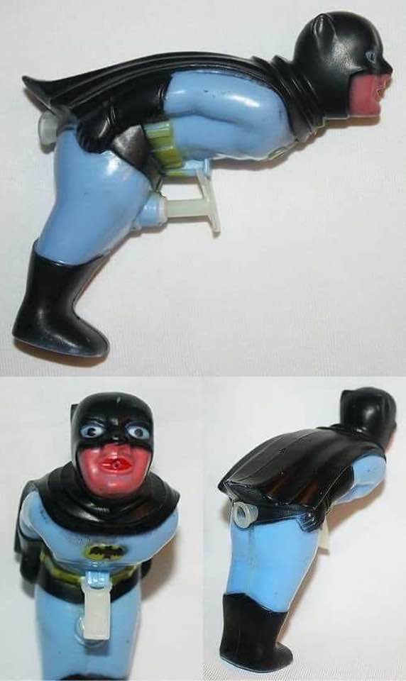 batmansquirtgun.jpg