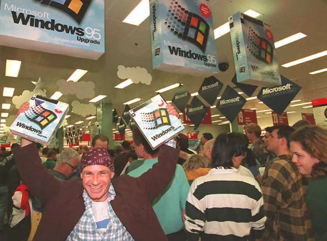 Windows95_release_day.jpg